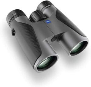 best binoculars for city viewing: Zeiss Terra ED 10x32 Binoculars